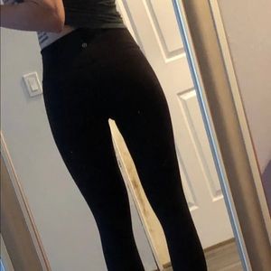 SOLD ON MERC Lululemon Black size 4 full length